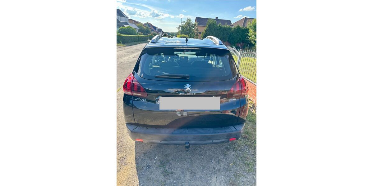 Peugeot 2008 148.500 km 5.700 &euro; Langelsheim 38685