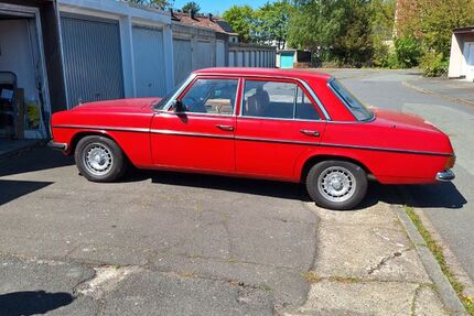 Mercedes 220