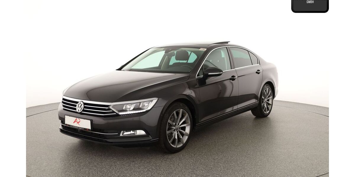 VW Passat 83.026 km 23.880 &euro; Berlin 12103