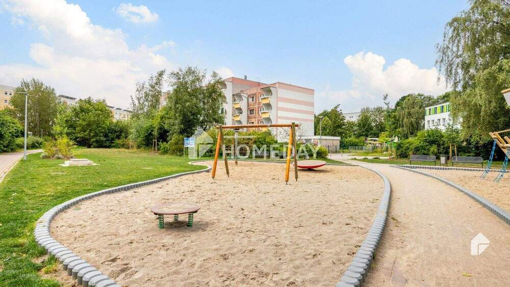 Etagenwohnung Rostock Dierkow-Neu - 3 Zimmer, 62 m&sup2;, 139.500&euro; | Angebot:25471643