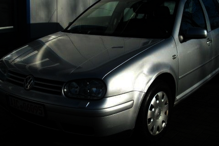 VW Golf 200.000 km 1.299 &euro; Aichach 86551