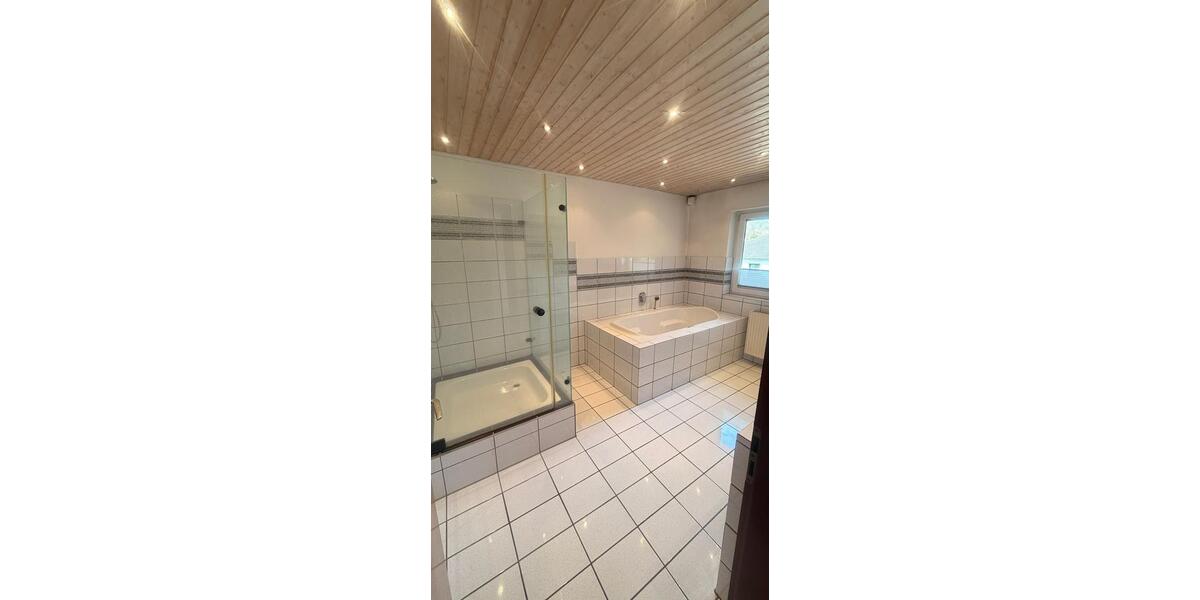 Doppelhaushälfte Lohmar - 4 Zimmer, 125 m&sup2;, 449.000&euro; | Angebot:26200571