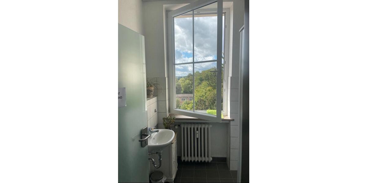 PraxisBüroräume 110 qm Gewerbefläche in Osterode zimmer