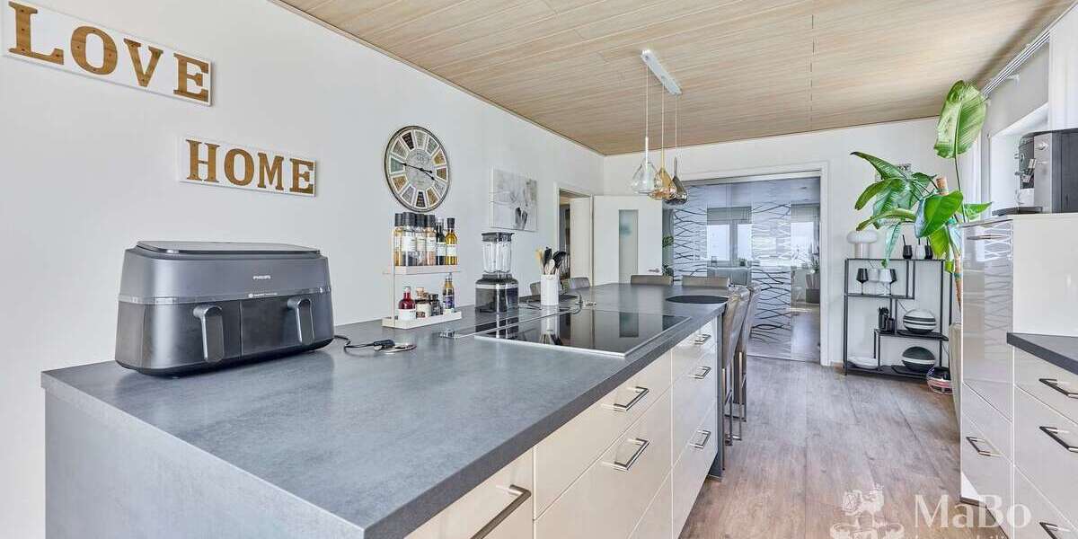 Einfamilienhaus Annweiler - 7 Zimmer, 370 m&sup2;, 789.000&euro; | Angebot:27157604