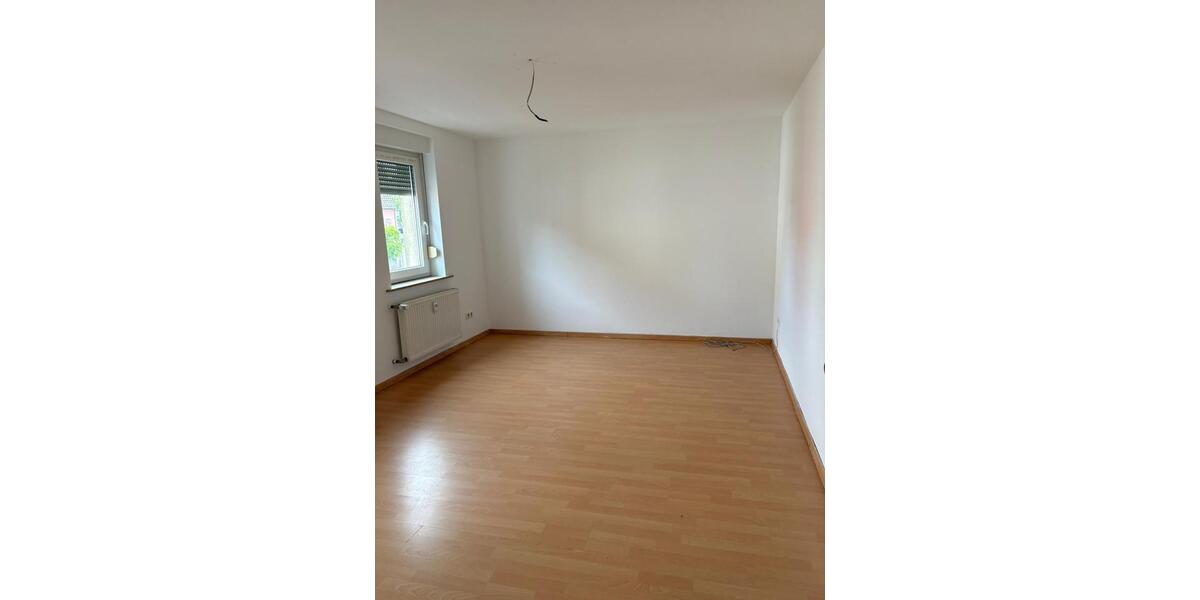 Etagenwohnung Rimpar - 2.5 Zimmer, 68 m&sup2;, 695&euro; | Angebot:26632111