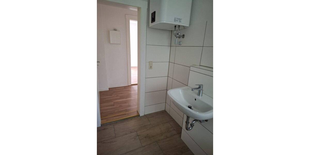 Etagenwohnung Seifhennersdorf - 3 Zimmer, 64 m&sup2;, 355&euro; | Angebot:26805806