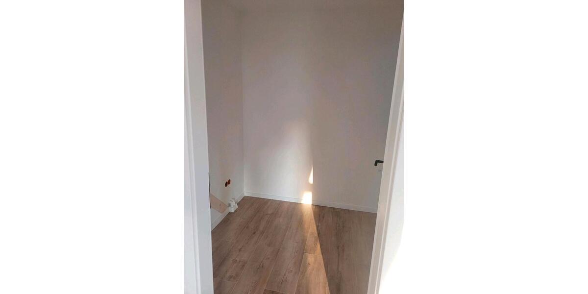 Dachgeschoßwohnung Schellerten - 3 Zimmer, 79 m&sup2;, 1.140&euro; | Angebot:26412857