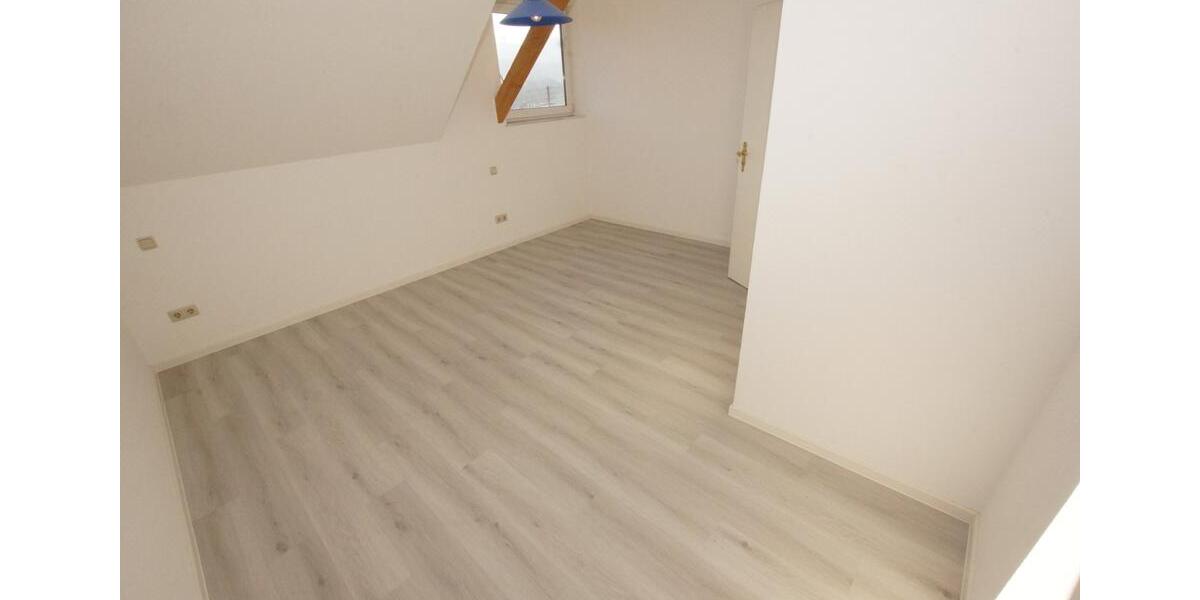 Doppelhaushälfte Engelskirchen - 6 Zimmer, 157 m&sup2;, 357.000&euro; | Angebot:25258515