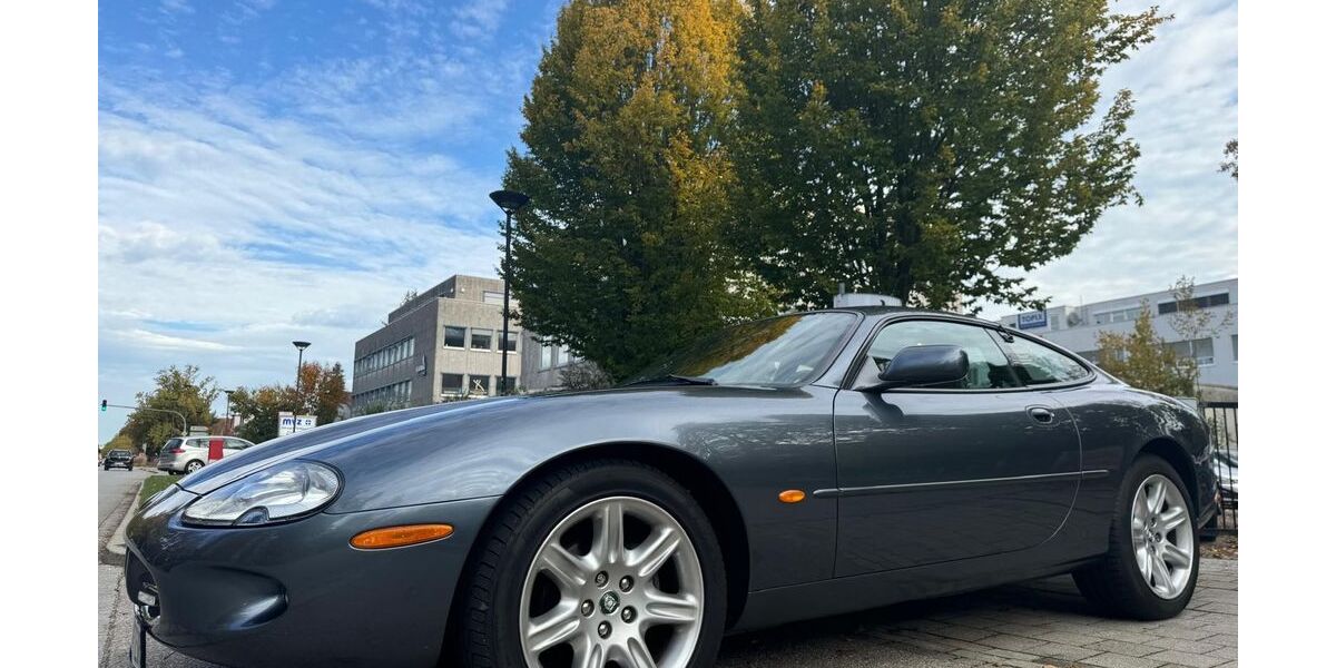 Jaguar XK8 83.000 km 23.440 € Riemerling 85521