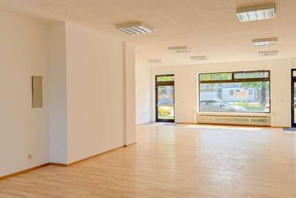Einzelhandel in München 790.000 € 99.19 m² zimmer