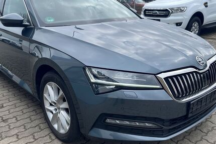 Skoda Superb 356.000 km 9.980 &euro; Aschersleben 06449