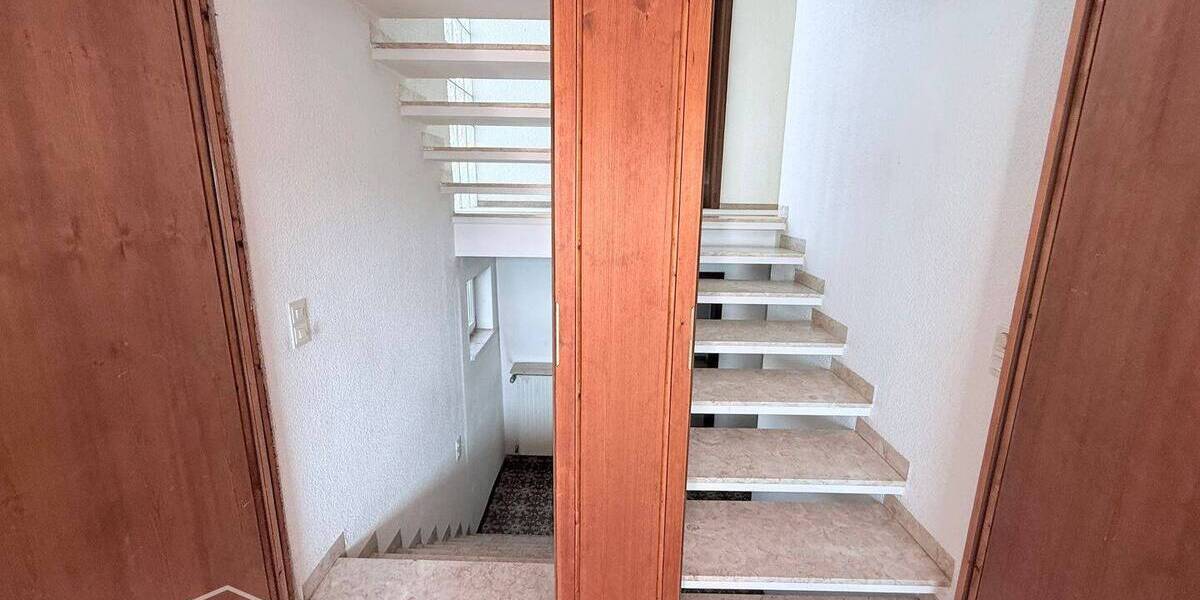 Einfamilienhaus Greding - 6 Zimmer, 124 m&sup2;, 370.000&euro; | Angebot:26037615