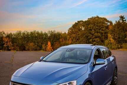 Volvo V60 290.000 km 9.000 € Neißeaue 02829