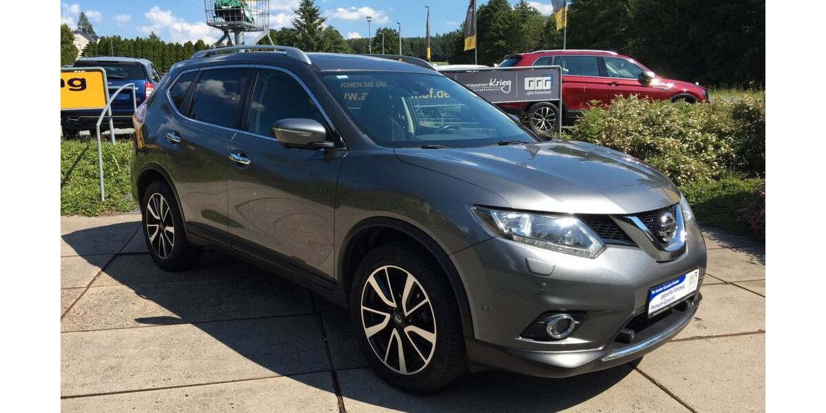 Nissan X-Trail 127.783 km 12.990 &euro; Neuensalz - Mechelgrün 08541