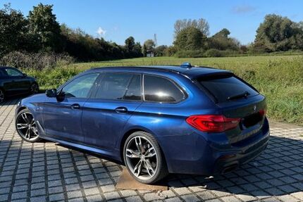 BMW M550