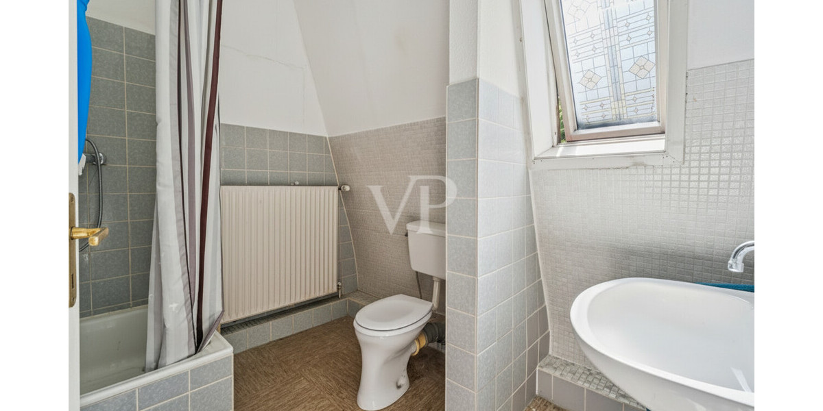 Charmanter Altbau in attraktiver Wohnlage – Sanierungsbedürftiges Reihenendhaus mit 2 Wohneinheiten - Zweifamilienhaus Rheine Rheine | Angebot:27271490