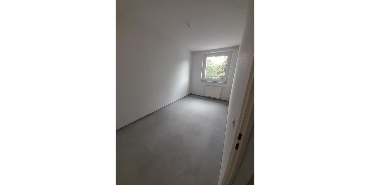 Etagenwohnung Potsdam Industriegelände - 3 Zimmer, 61 m&sup2;, 521&euro; | Angebot:26675151