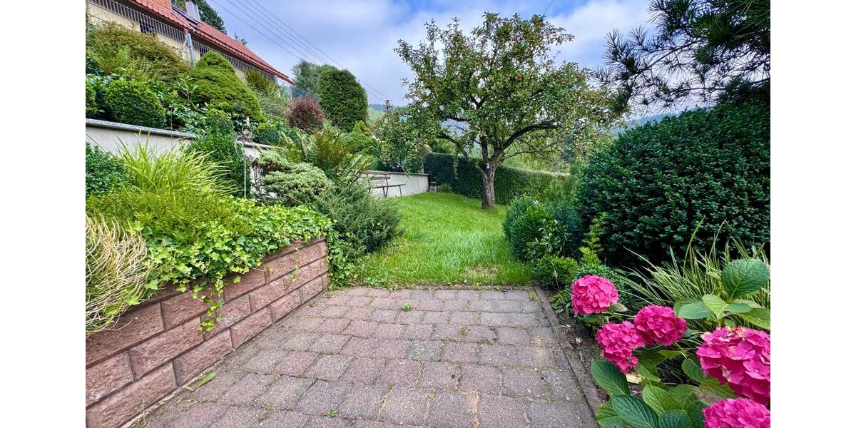 Einfamilienhaus Steinbach-Hallenberg Hallenberg - 7 Zimmer, 142 m&sup2;, 170.000&euro; | Angebot:25943916