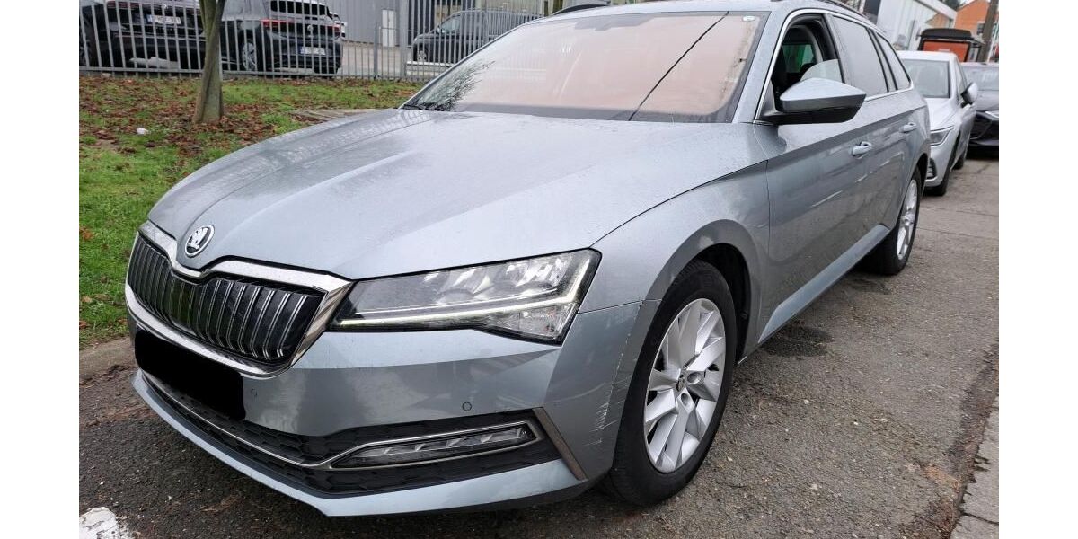 Skoda Superb 113.000 km 17.493 &euro; Kelkheim 65779
