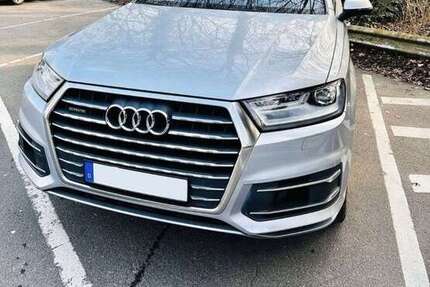 Audi Q7 134.000 km 30.000 € hamburg 22309