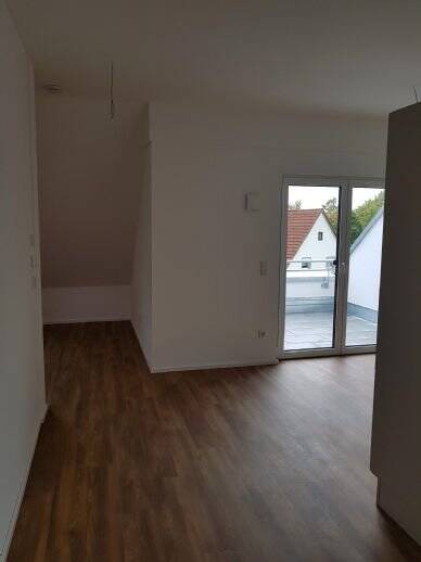 Etagenwohnung Nürnberg Worzeldorf - 3 Zimmer, 78 m&sup2;, 1.150&euro; | Angebot:26879050