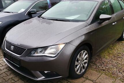 Seat Leon 106.640 km 9.995 € Freiberg 09599