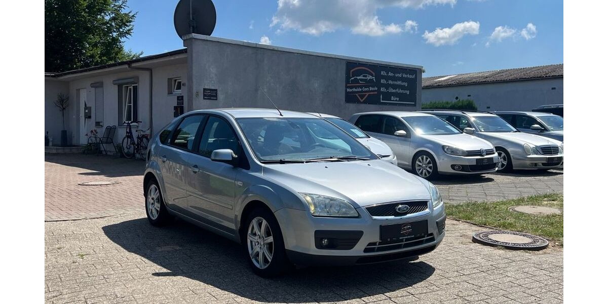 Ford Focus 118.552 km 799 &euro; Stade 21682
