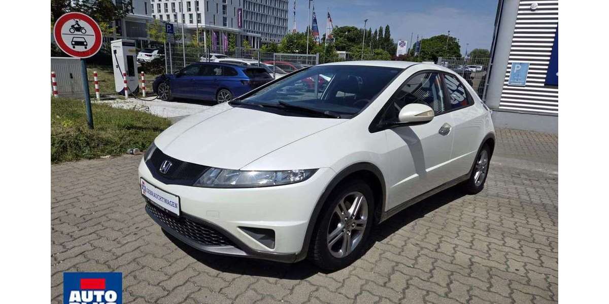 Honda Civic 105.723 km 6.889 &euro; Berlin-Köpenick 12555