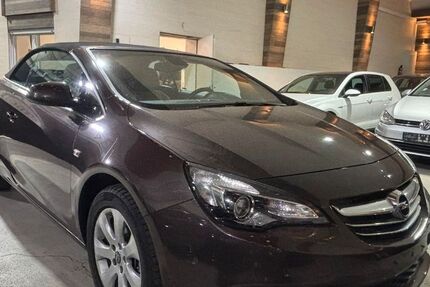 Opel Cascada 69.856 km 13.900 € Voerde 46562