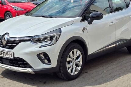 Renault Captur 70.568 km 15.890 &euro; Berlin 12247