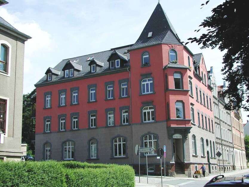 Wohnung zum Mieten in Hohenstein-Ernstthal 310 € 62 m²