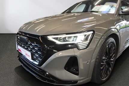 Audi Q8 e-tron 56.000 km 53.950 &euro; Lübeck 23556