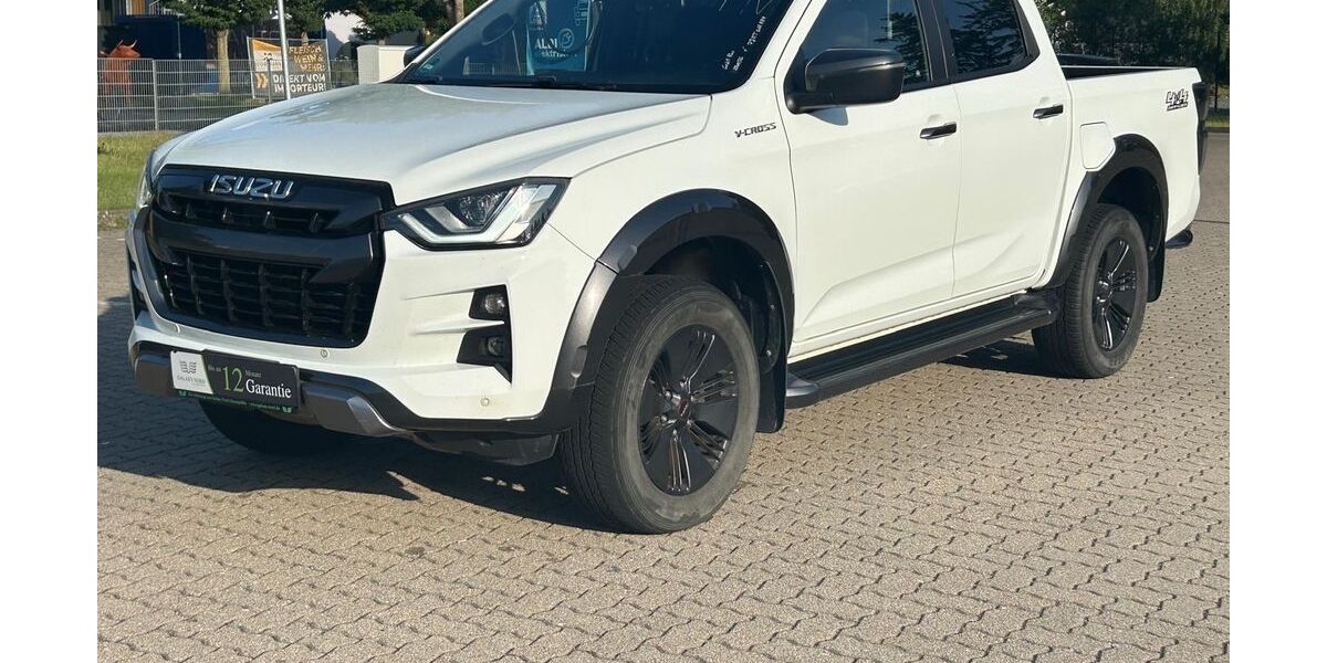 Isuzu D-Max 101.000 km 30.290 &euro; Norderstedt (Hamburg) 22848