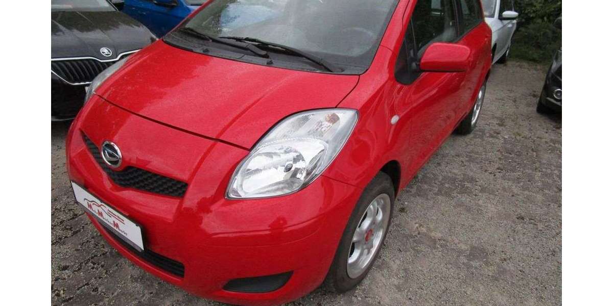 Daihatsu Charade 83.000 km 7.750 &euro; Ilmenau 98693