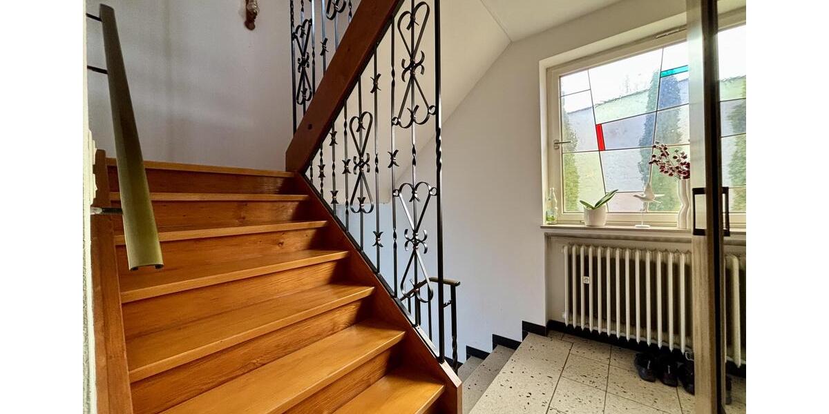 Doppelhaushälfte Balingen - 6 Zimmer, 130 m&sup2;, 1.200&euro; | Angebot:25718065