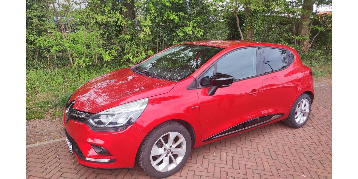 Renault Clio 109.500 km 7.100 &euro; Coesfeld 48653