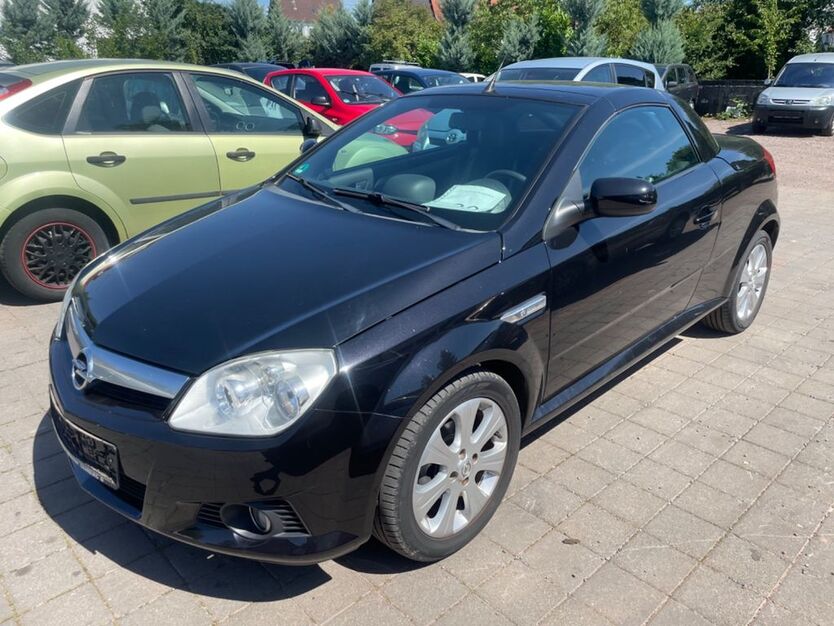Opel Tigra 136.235 km 2.450 € Saarlouis 66740