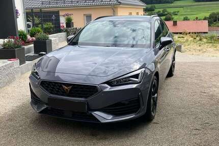 Cupra Leon 104.700 km 17.900 € Willmering 93497