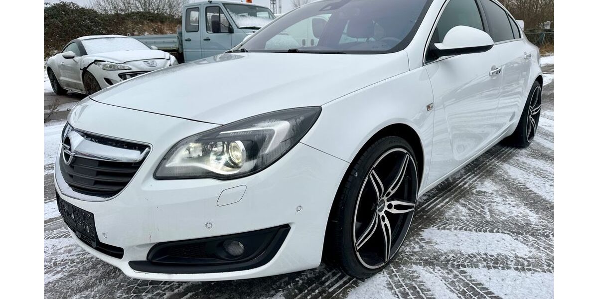 Opel Insignia 143.790 km 8.990 &euro; Rostock 18147