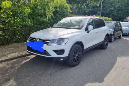 VW Touareg 105.600 km 23.699 € wuppertal vohwinkel 42327