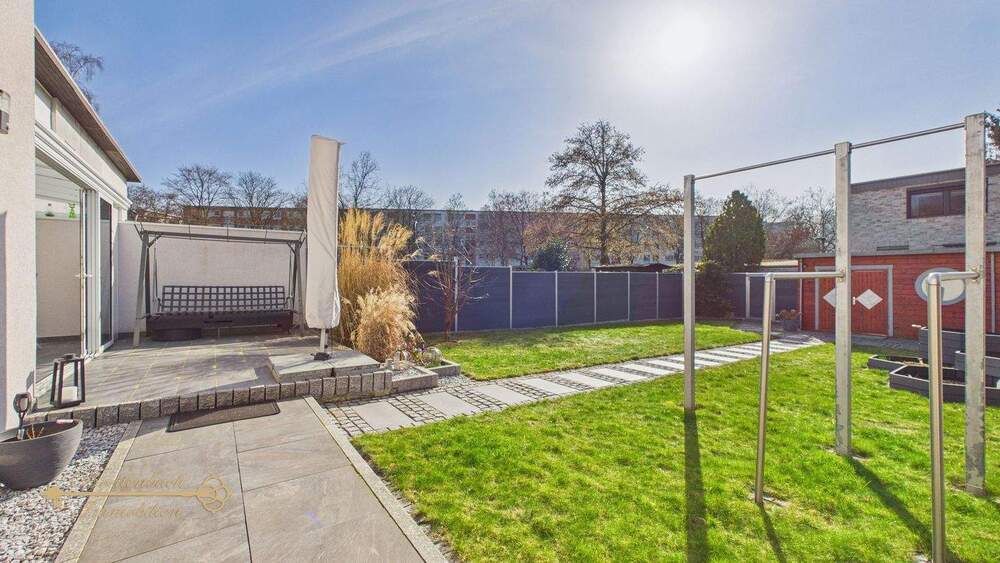 Reihenmittelhaus Bremen Neue Vahr Nord - 4 Zimmer, 150 m&sup2;, 599.000&euro; | Angebot:25601927