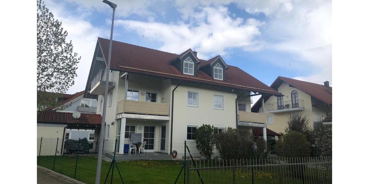 Dachgeschoßwohnung Ruhstorf an der Rott - 2 Zimmer, 49 m&sup2;, 750&euro; | Angebot:24648810