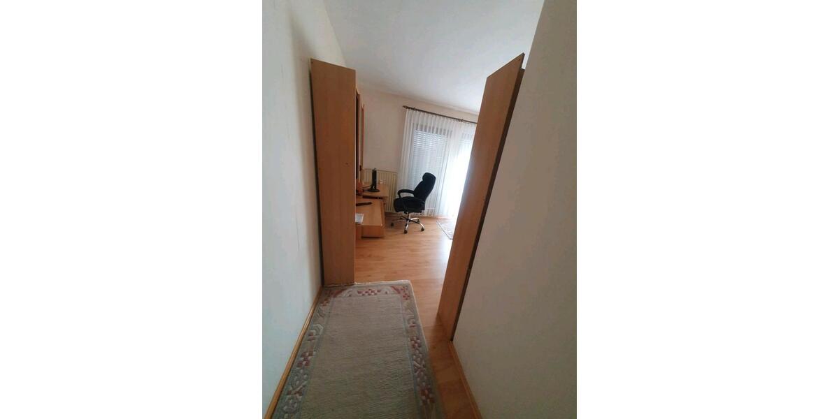 Etagenwohnung Homberg (Ohm) - 4 Zimmer, 120 m&sup2;, 170.000&euro; | Angebot:27028669