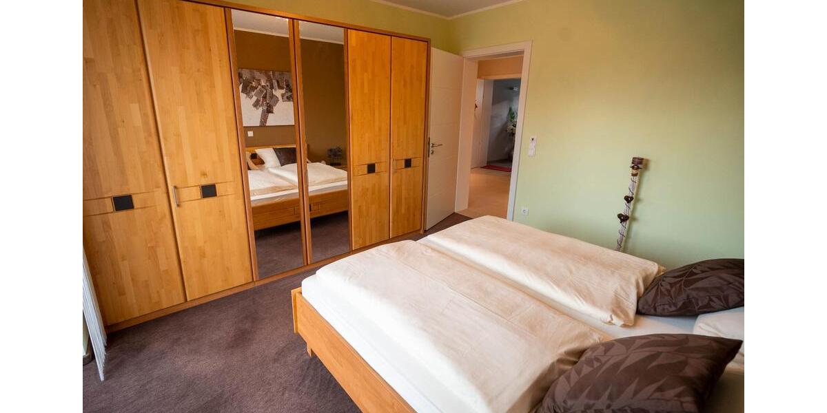 Etagenwohnung Paderborn Univiertel - 1 Zimmer, 95 m&sup2;, 1.400&euro; | Angebot:26124641