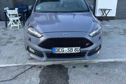 Ford Focus 151.800 km 12.000 &euro; Plattling 94447