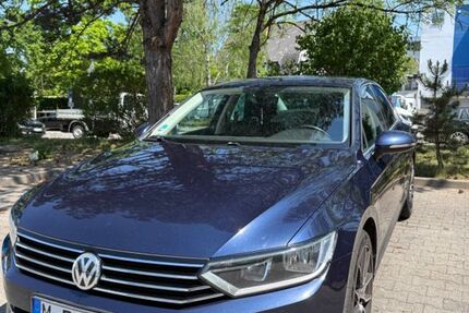 VW Passat 181.000 km 11.990 &euro; München 80807
