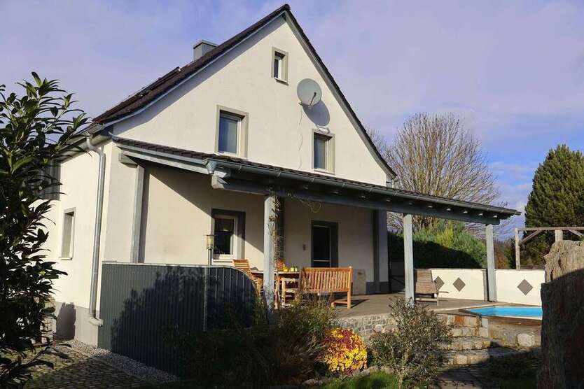 Haus zum Kaufen in Bruckberg 749.000 € 195 m²