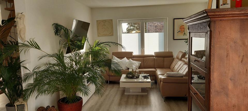 Doppelhaushälfte Schenefeld - 4 Zimmer, 120 m&sup2;, 1.320&euro; | Angebot:26041604