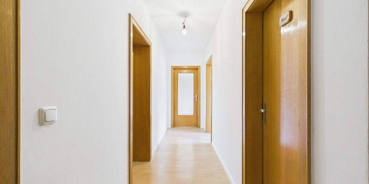 Mehrfamilienhaus, Wohnhaus Weilerswist - 6 Zimmer, 395.000&euro; | Angebot:24835480