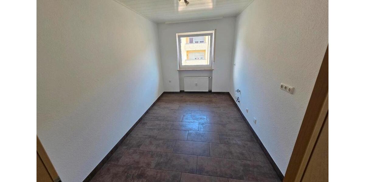Etagenwohnung Herzogenaurach - 4 Zimmer, 95 m&sup2;, 369.000&euro; | Angebot:27096869